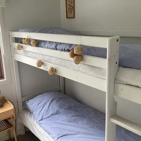 5 Person In * Rødby